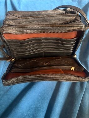 Derek Alexander multi compartment Black Leather Crossbody Shoulder Bag.brown/blk